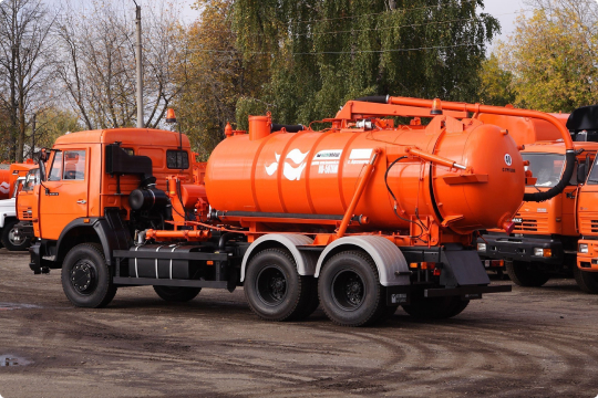 Cтоимость откачки илососом